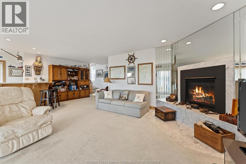 504 DALHOUSIE STREET - 23
