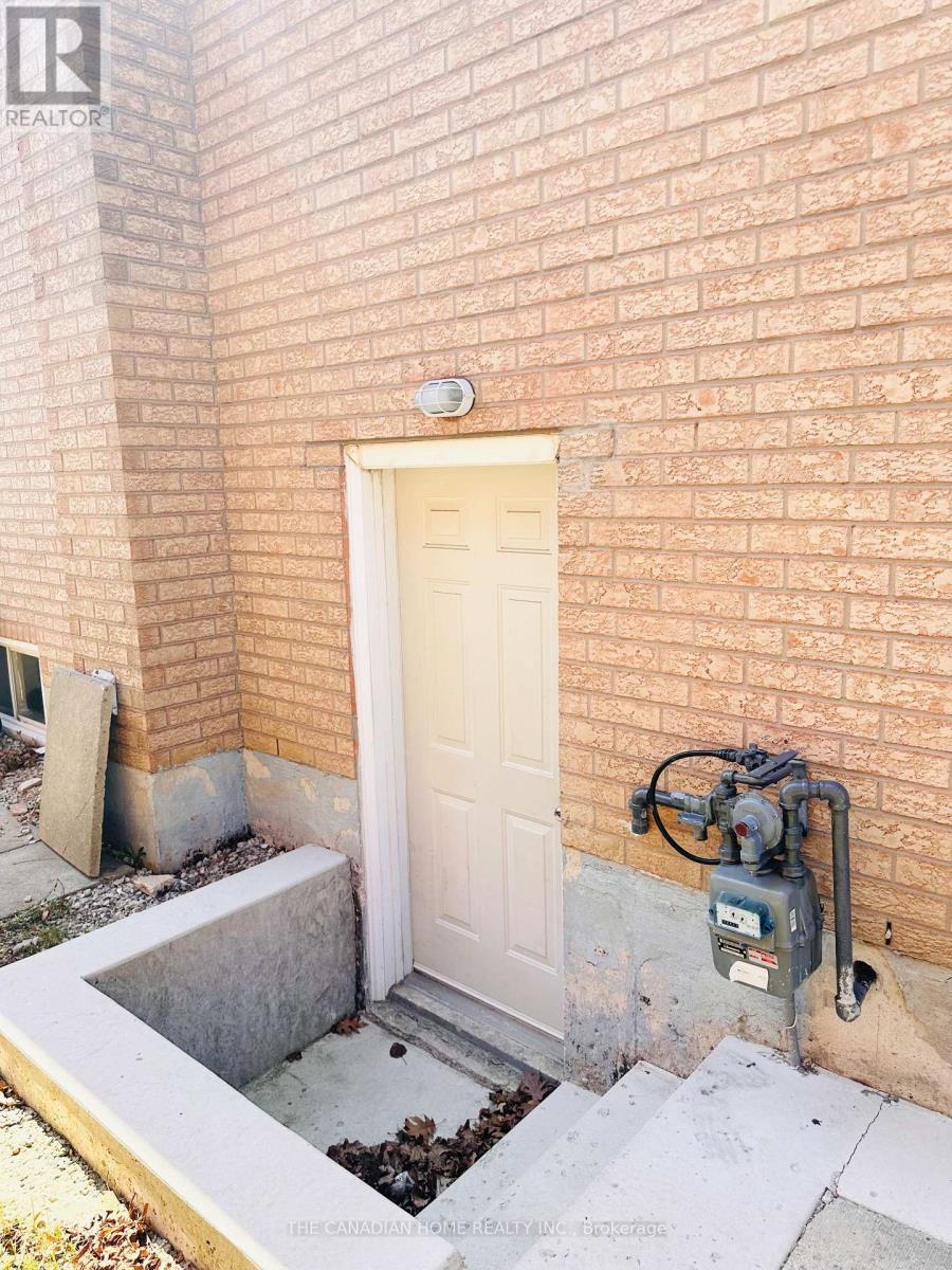 237 BUFFORD DRIVE - 31