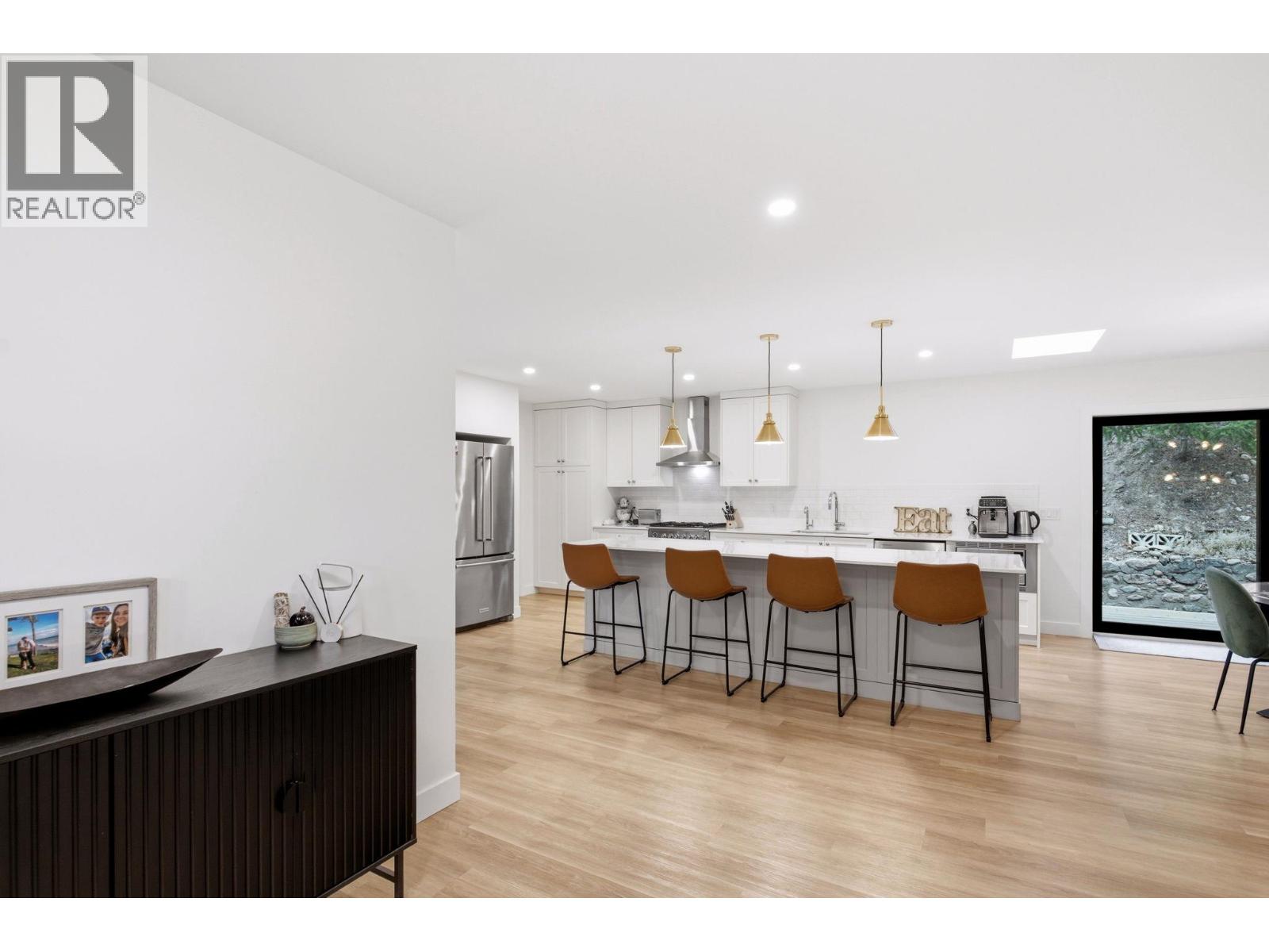16515 Commonage Road - 13