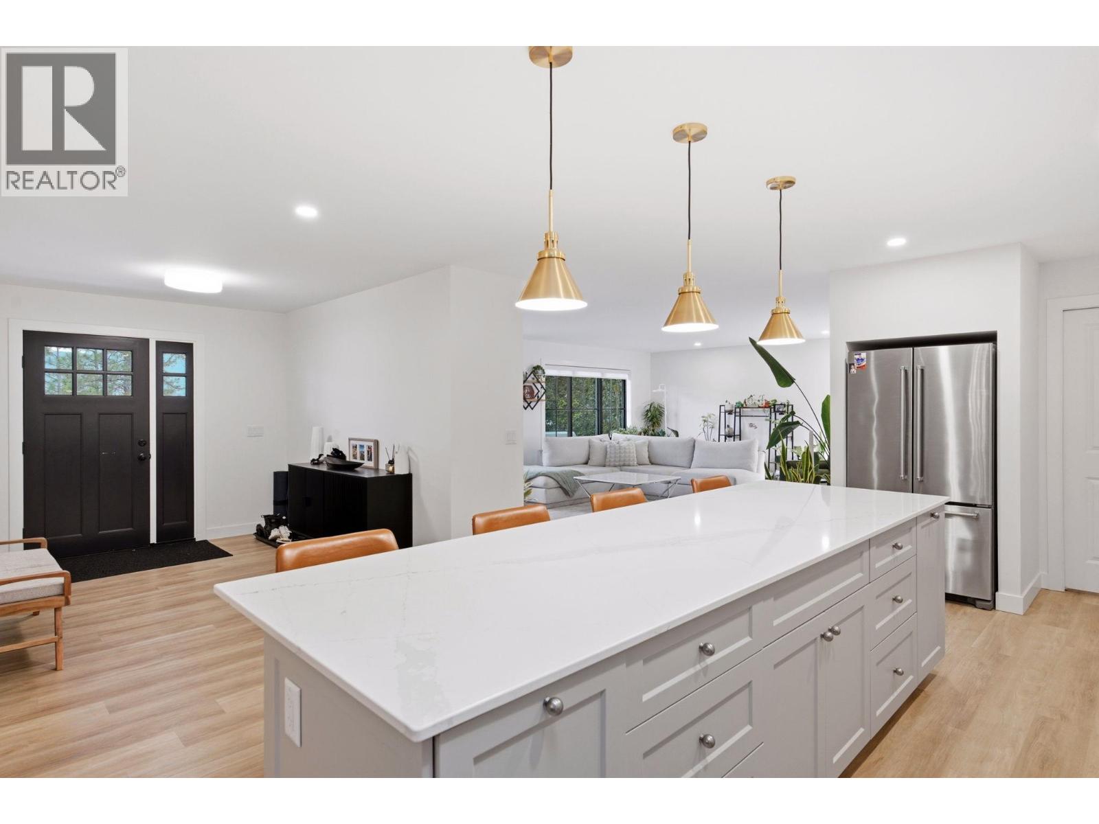 16515 Commonage Road - 14