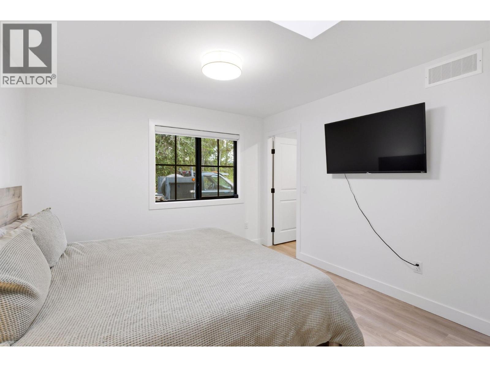 16515 Commonage Road - 19