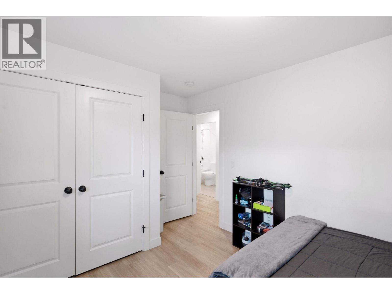 16515 Commonage Road - 27