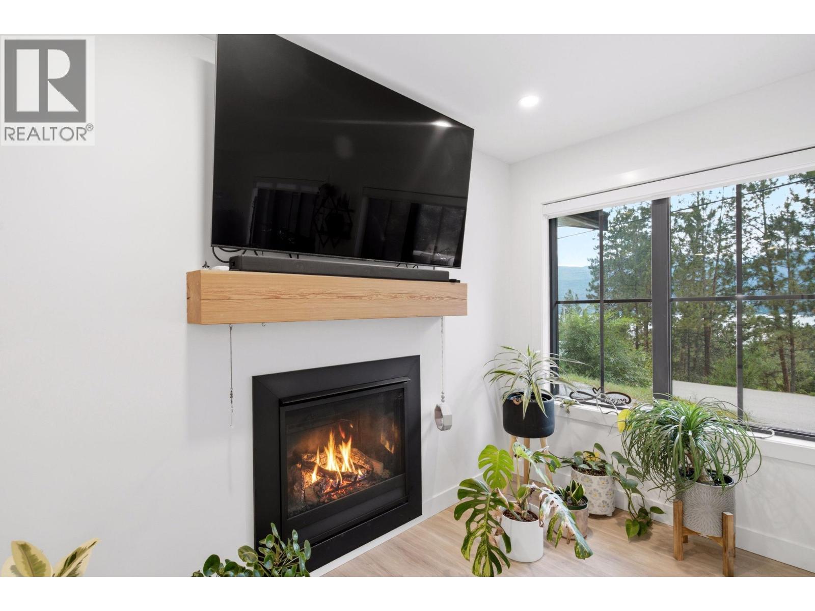 16515 Commonage Road - 17