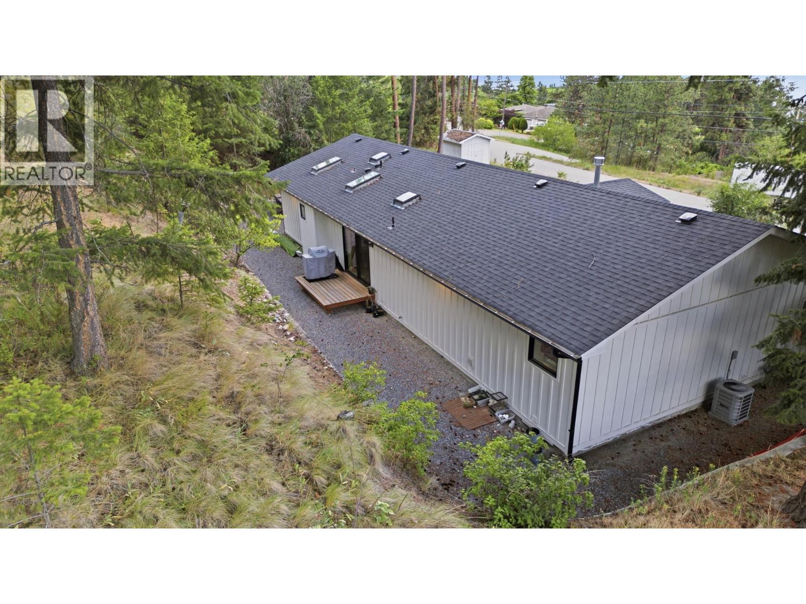 16515 Commonage Road - 35