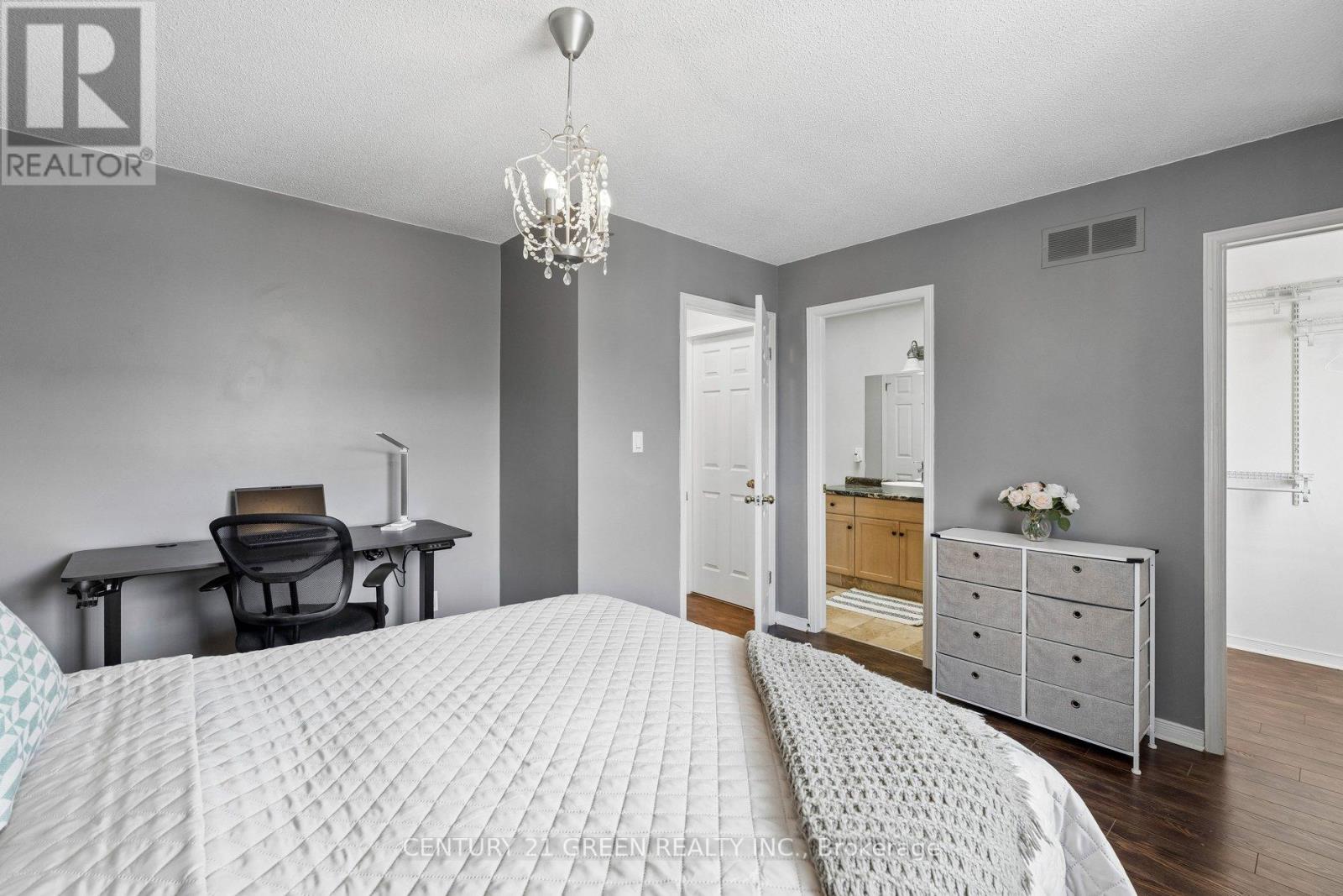 #4 7470 MONASTERY DRIVE - 28