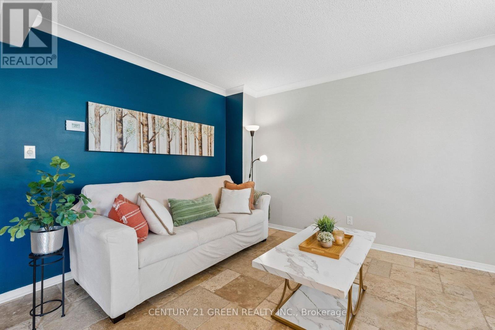 #4 7470 MONASTERY DRIVE - 9