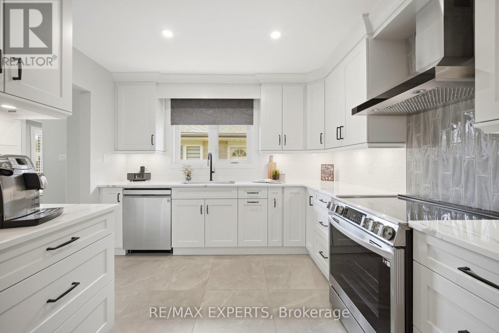 69 OAKMEADOW BOULEVARD - 20