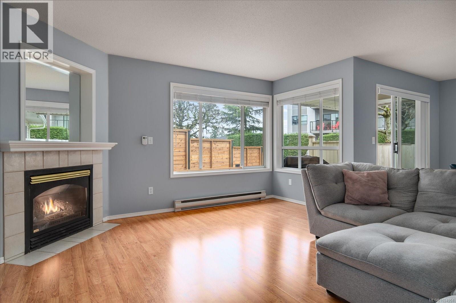 5994 Cedar Grove Dr - 16