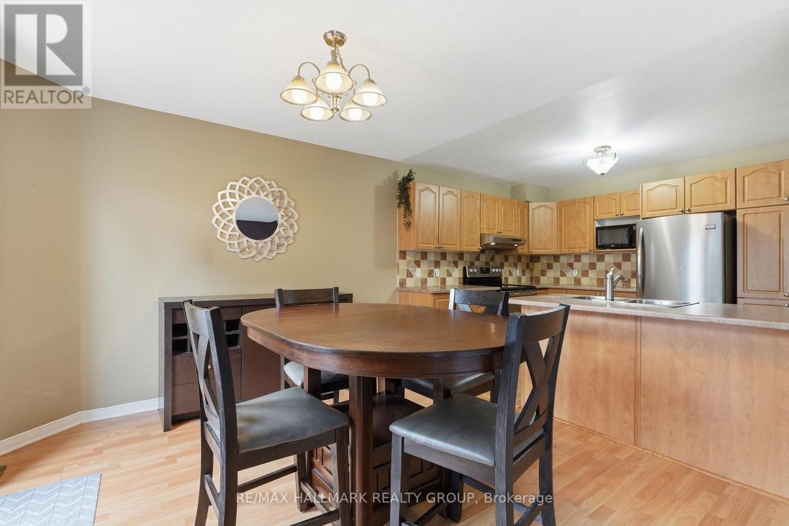 2122 PATRICIA STREET - 15