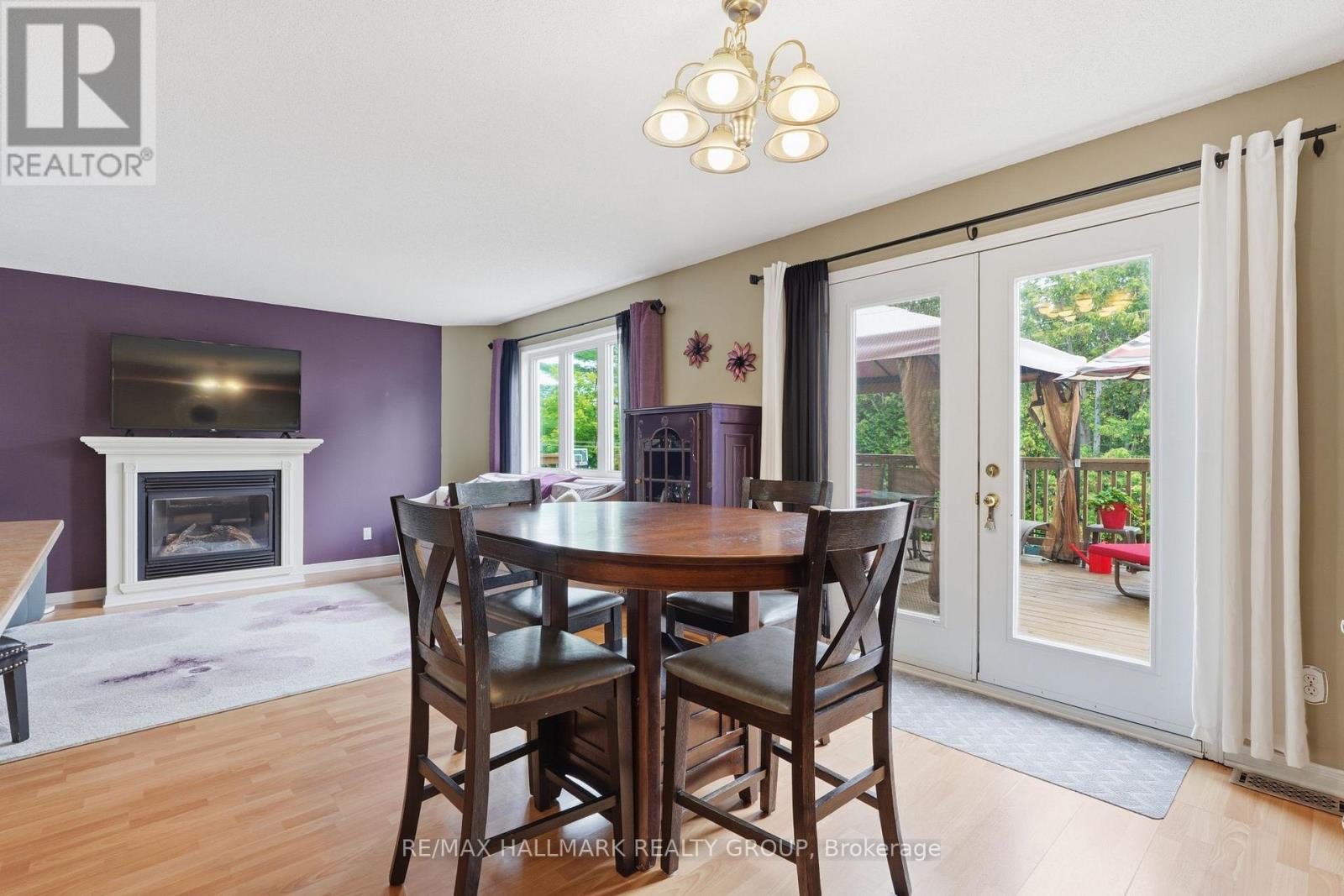 2122 PATRICIA STREET - 17