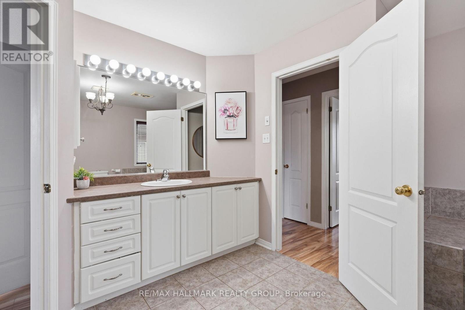 2122 PATRICIA STREET - 22