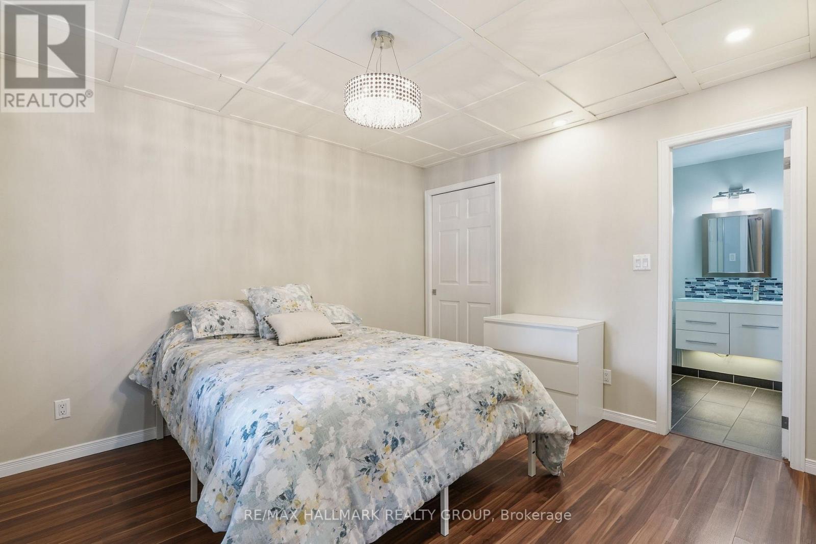 2122 PATRICIA STREET - Image 28