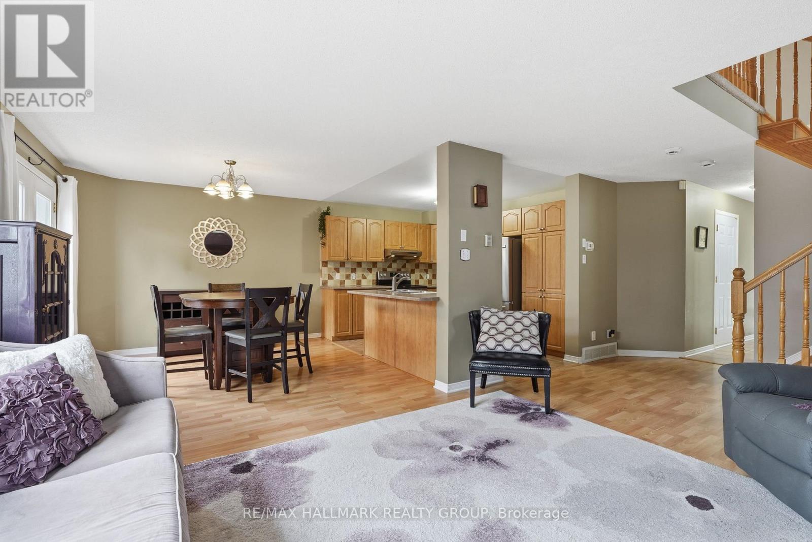 2122 PATRICIA STREET - 8