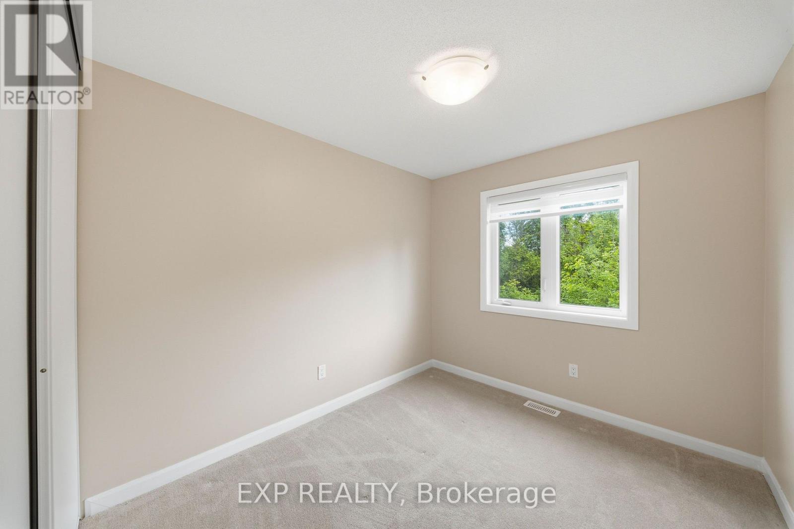 222 GEYSER PLACE - 23