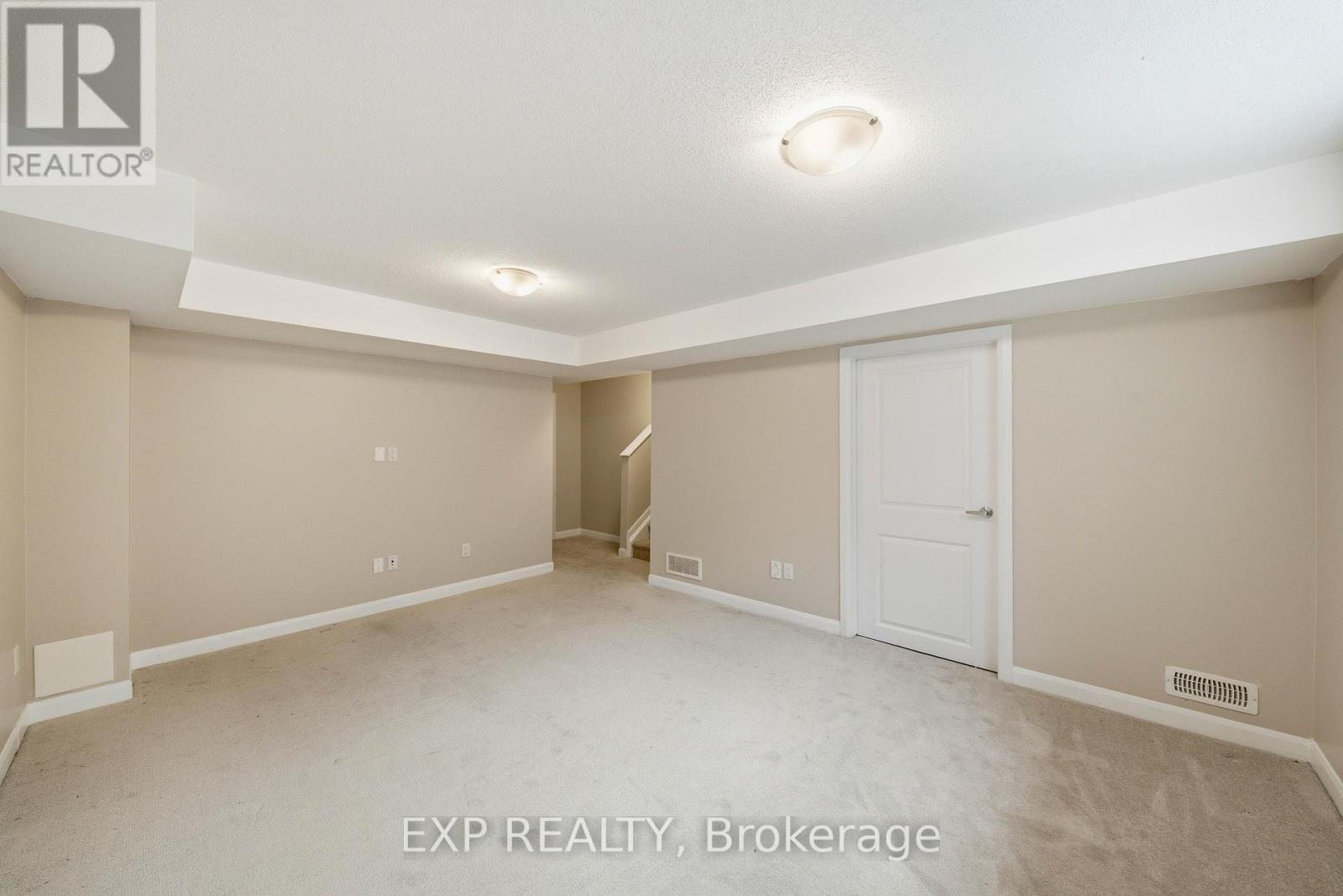 222 GEYSER PLACE - 27