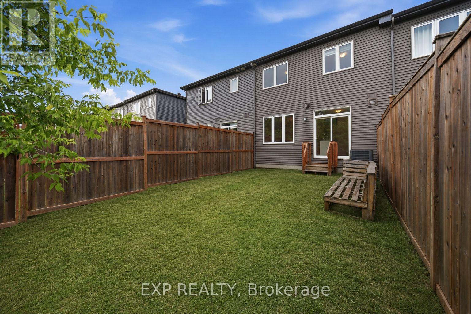 222 GEYSER PLACE - 28