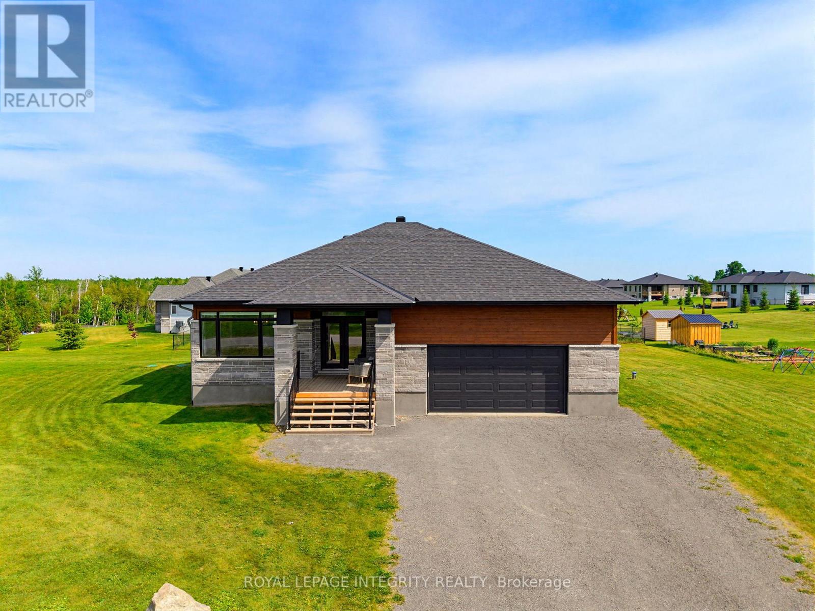 314 JOHNNY PORTER COURT - 1
