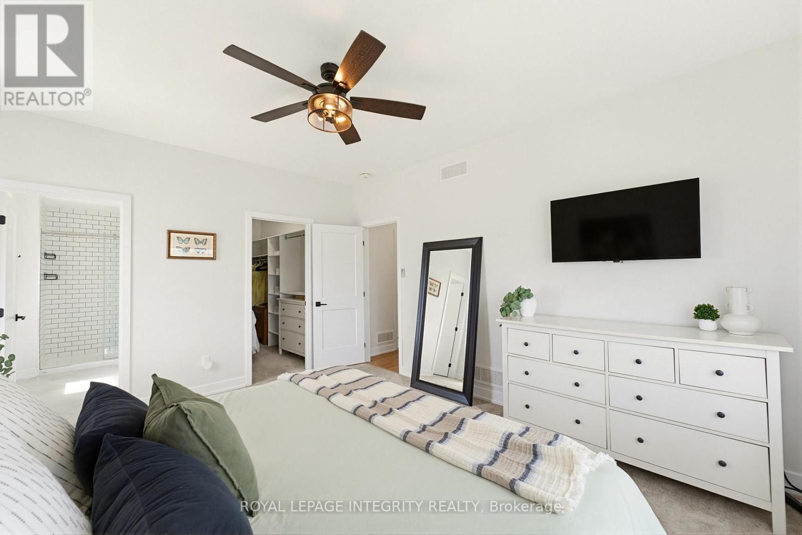 314 JOHNNY PORTER COURT - 22