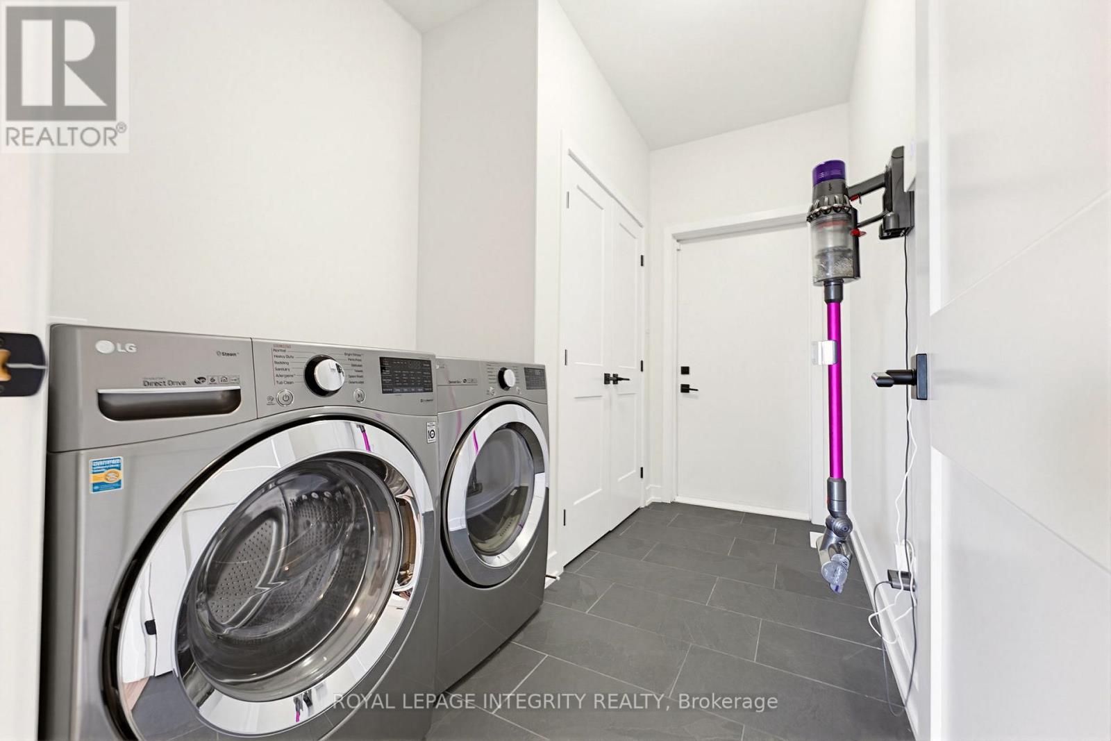 314 JOHNNY PORTER COURT - 27