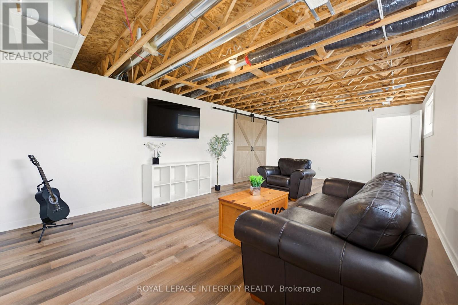 314 JOHNNY PORTER COURT - 28
