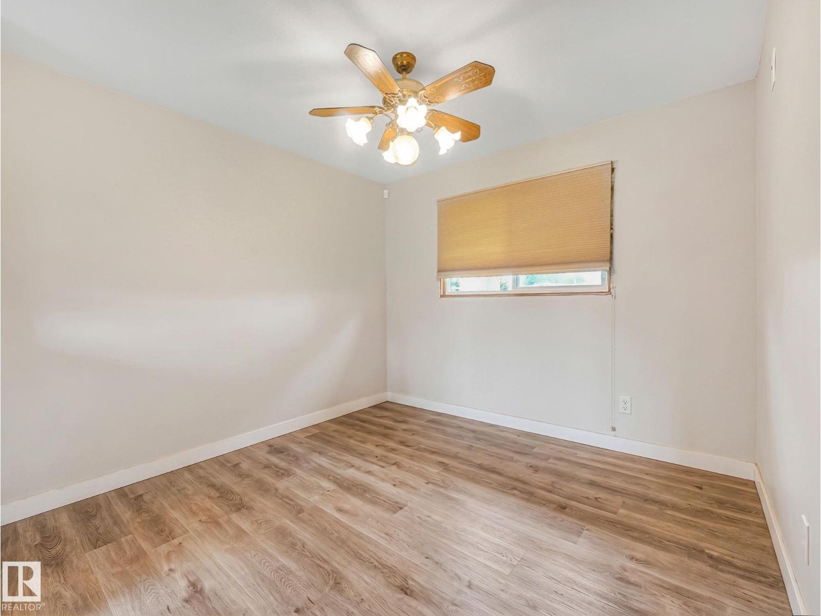 13807 92 ST NW - 12