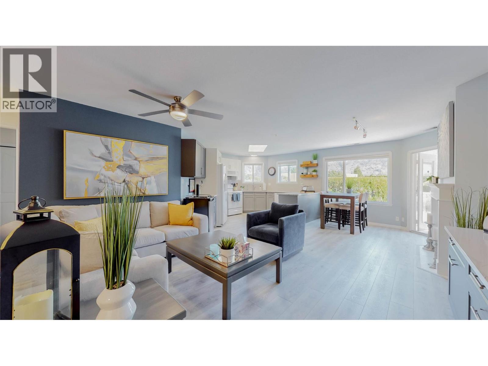 #105 6805 COTTONWOOD Drive - 1