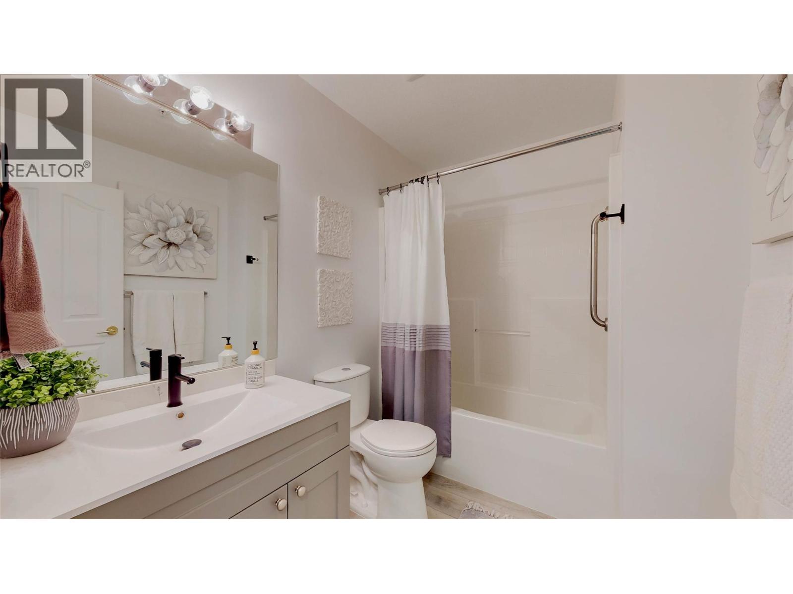 #105 6805 COTTONWOOD Drive - 19