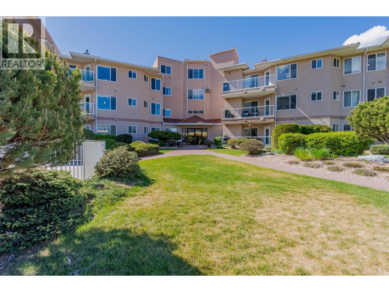 #105 6805 COTTONWOOD Drive - 25