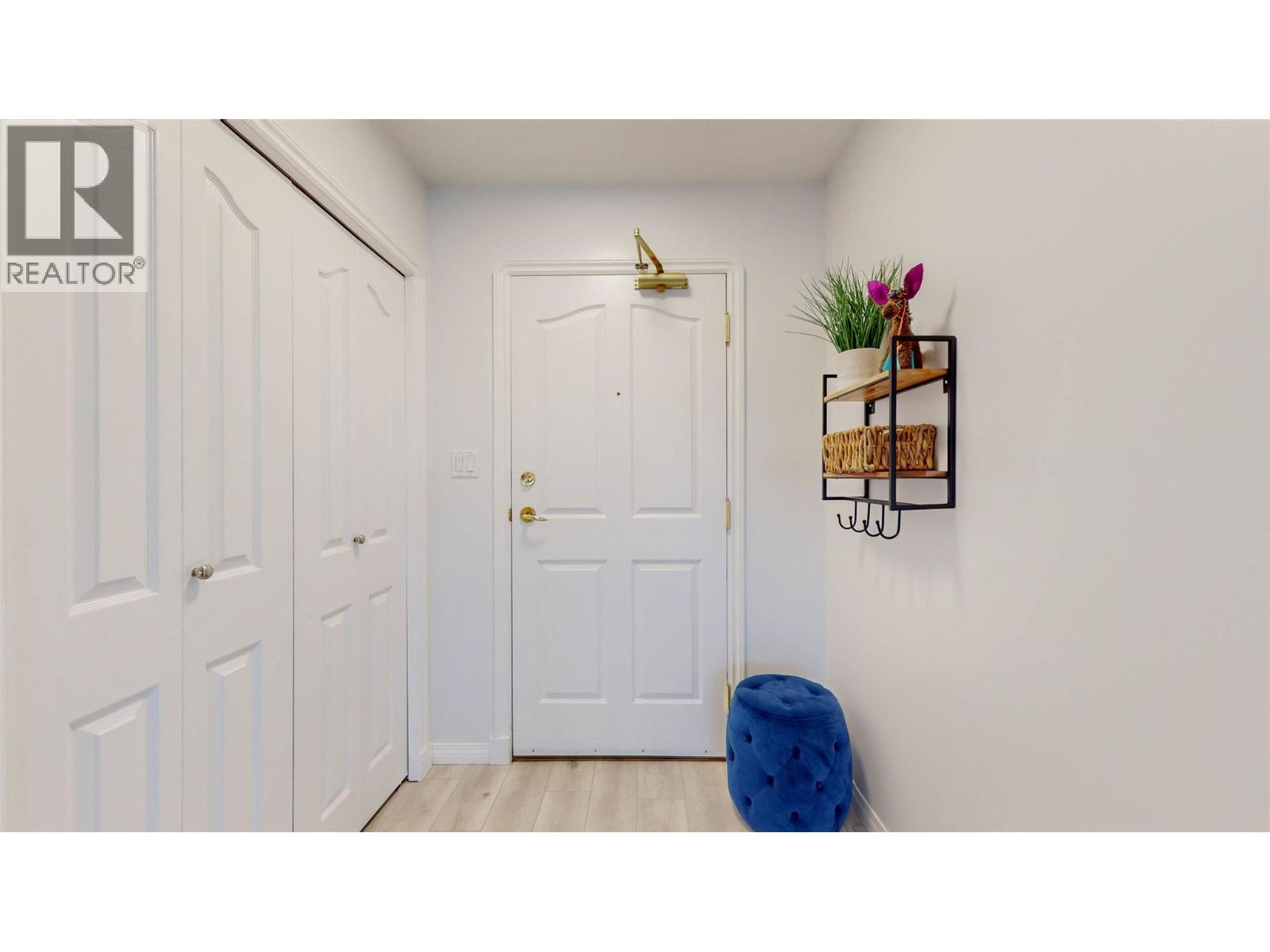 #105 6805 COTTONWOOD Drive - 4