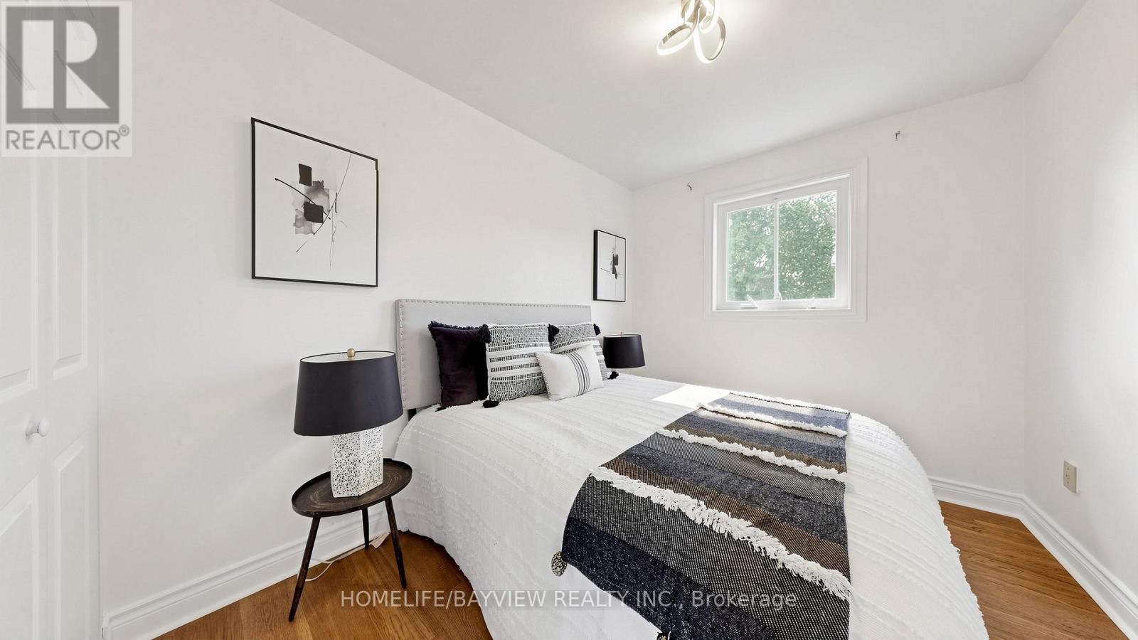 27 BEDLE AVENUE - 26