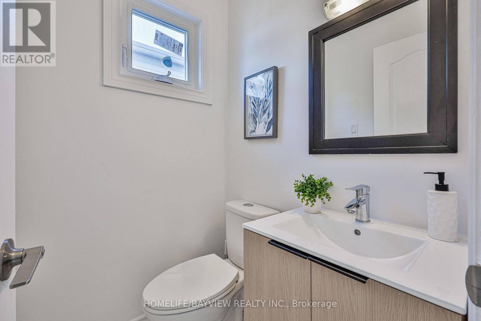 27 BEDLE AVENUE - 17