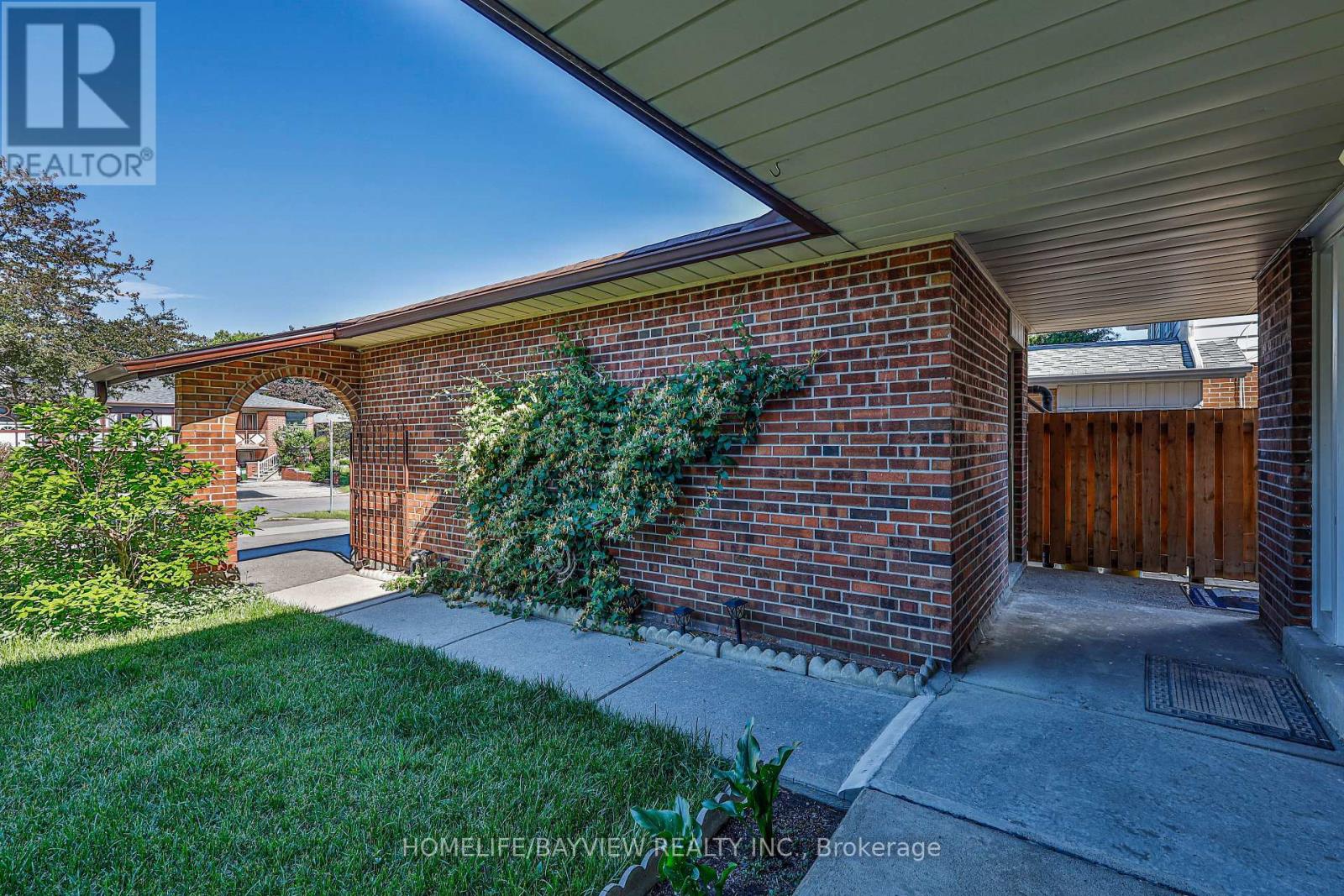 27 BEDLE AVENUE - 3