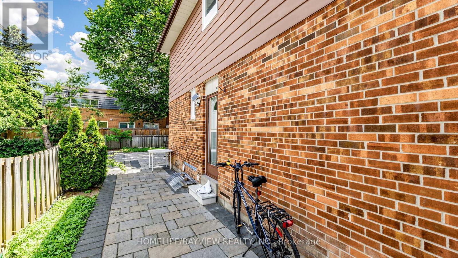 27 BEDLE AVENUE - 41