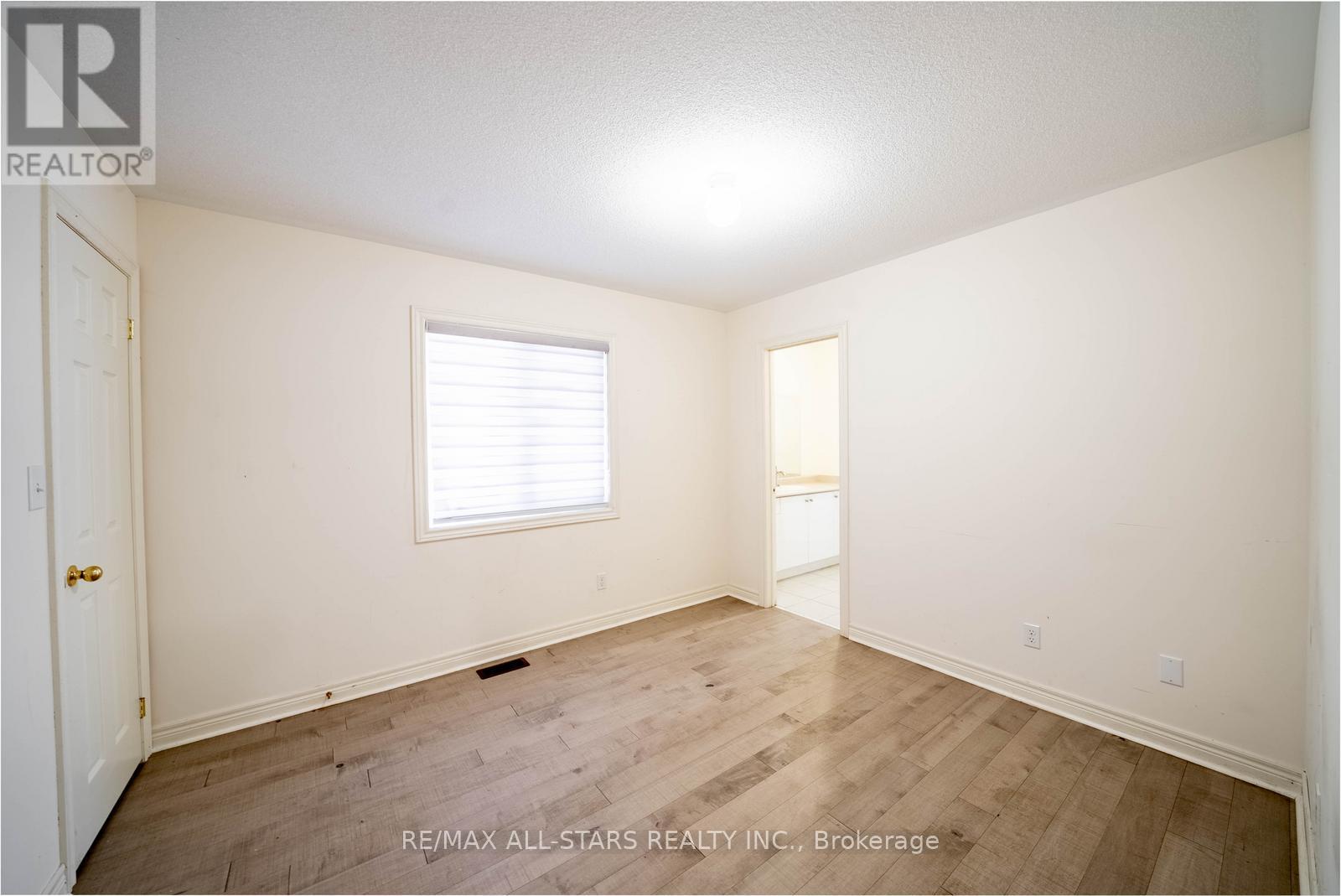 244 GREENWOOD ROAD - 25