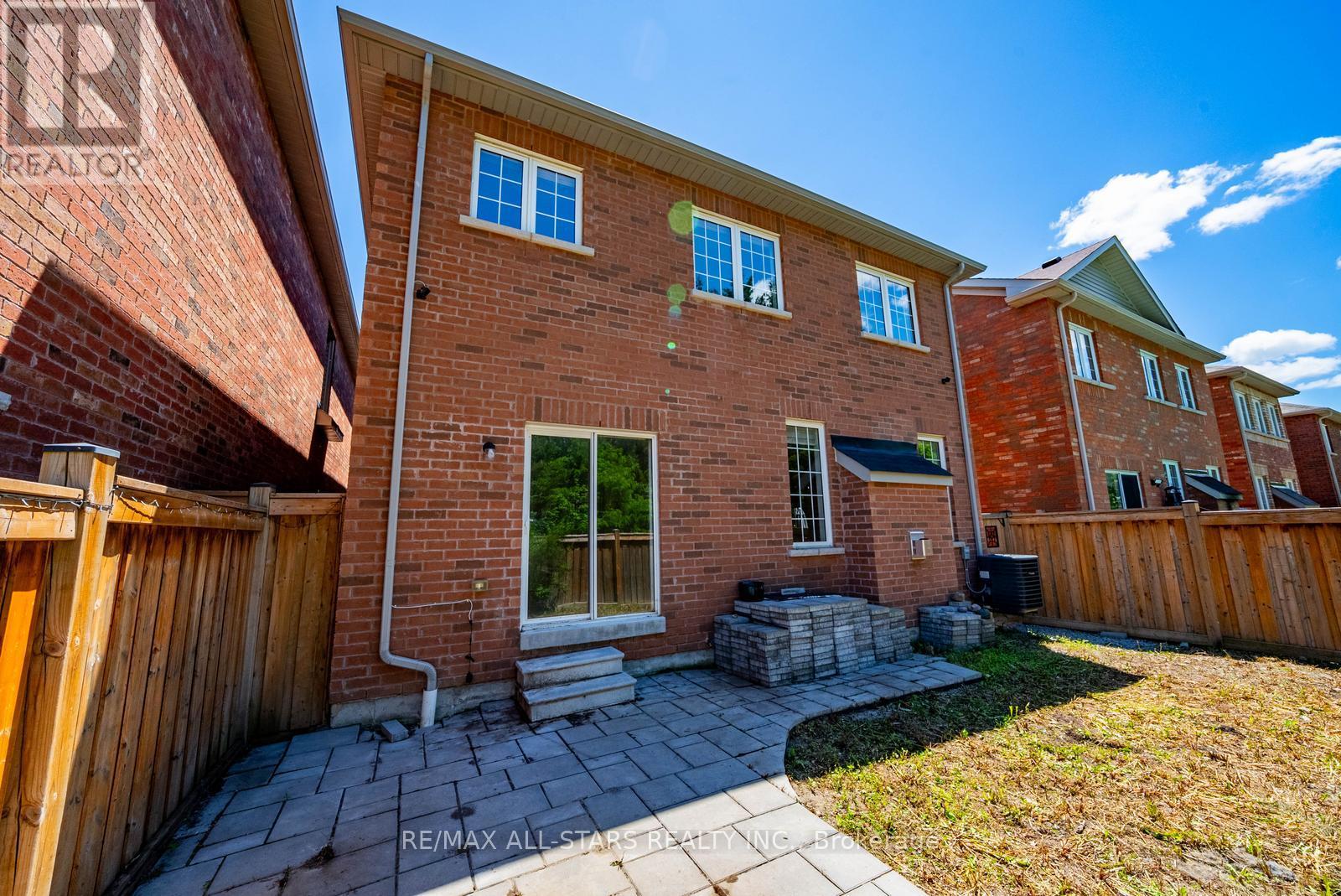 244 GREENWOOD ROAD - 37