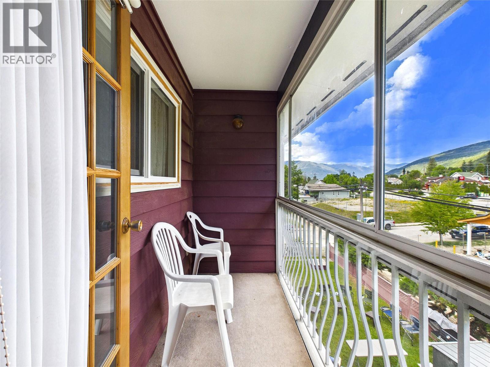 #304 620 Second Street - 18
