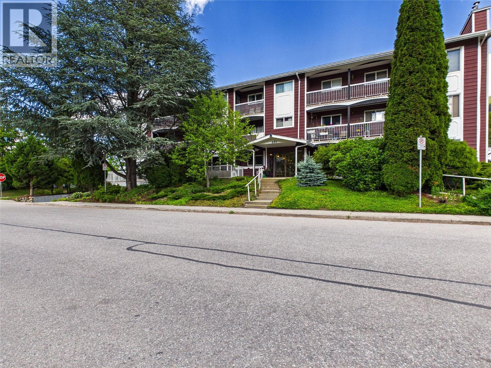 #304 620 Second Street - 1