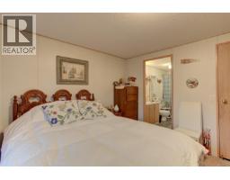 300 Lake Park Rd, Lake Cowichan, BC V0R2G0 Photo 17