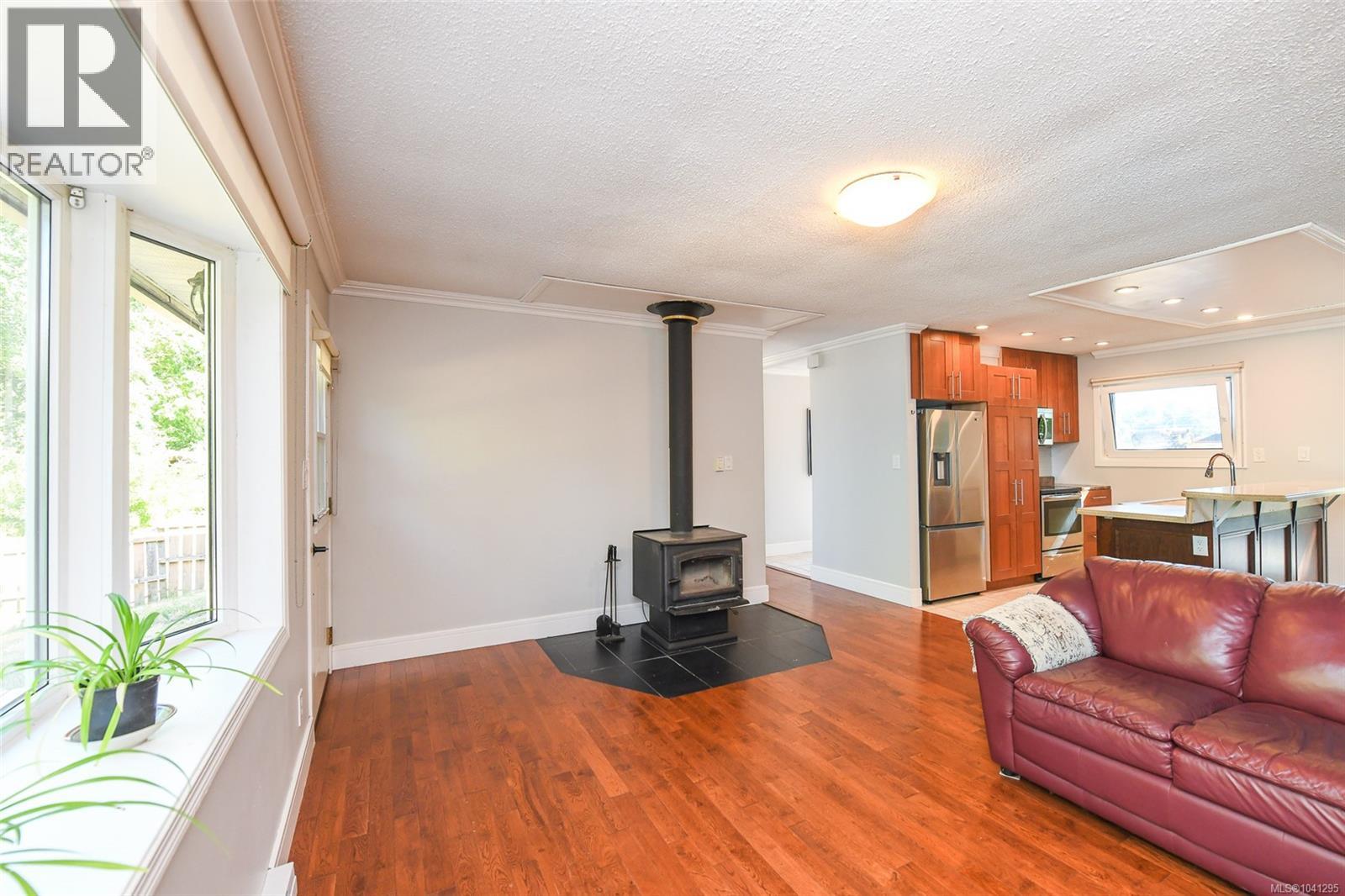 4857 Dundas Rd - Image 20