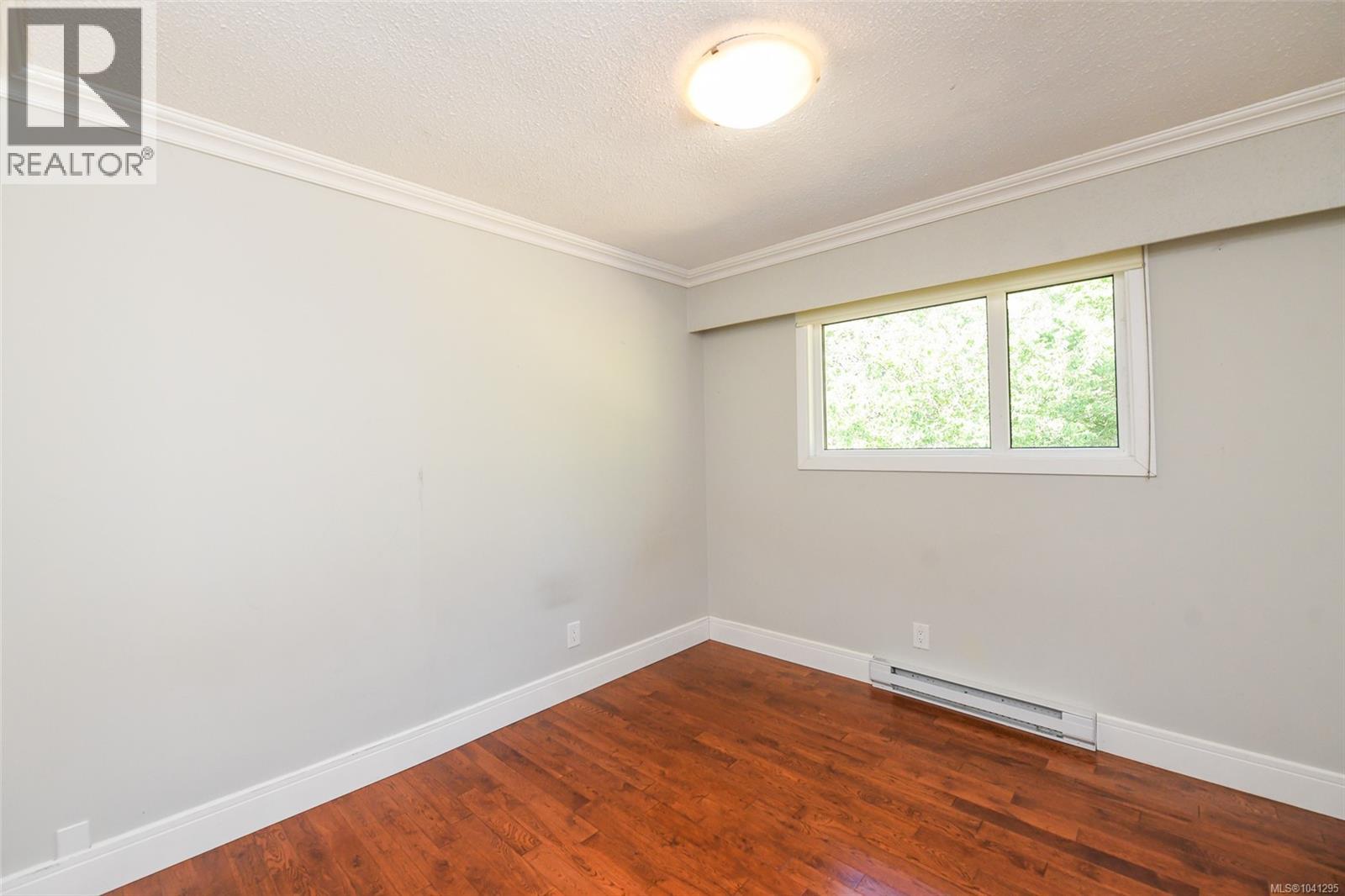 4857 Dundas Rd - Image 27