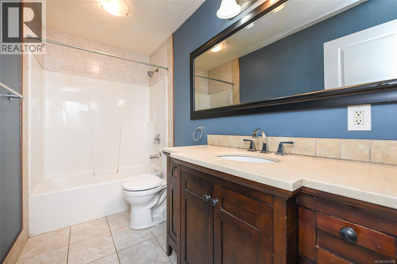 4857 Dundas Rd - 33
