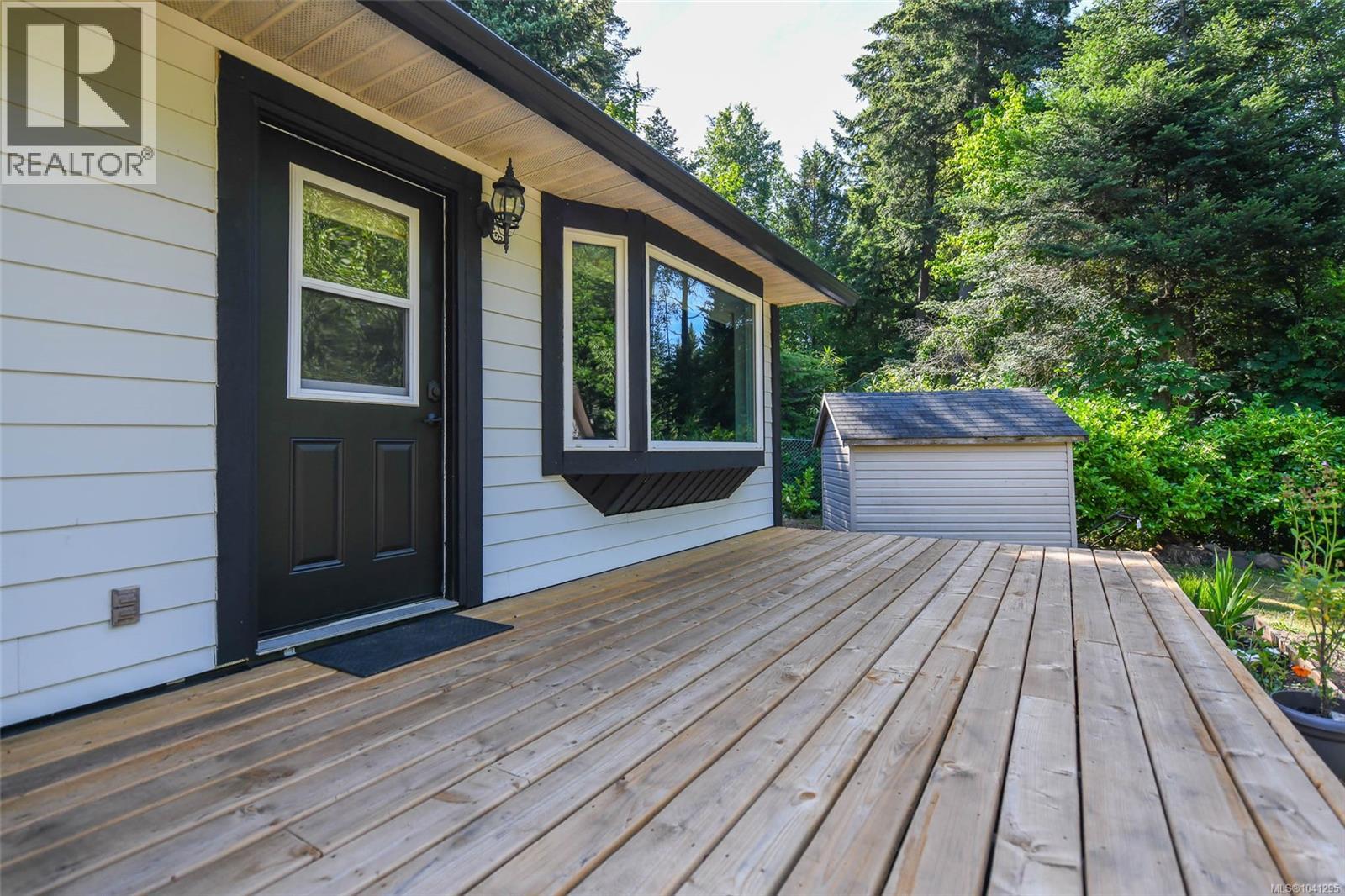 4857 Dundas Rd - 5