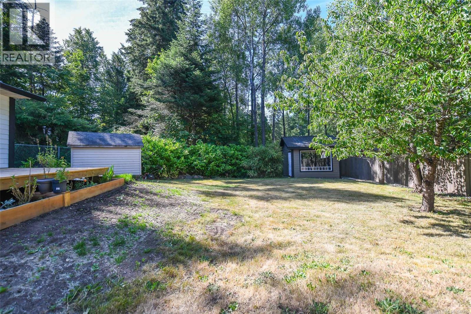4857 Dundas Rd - 6