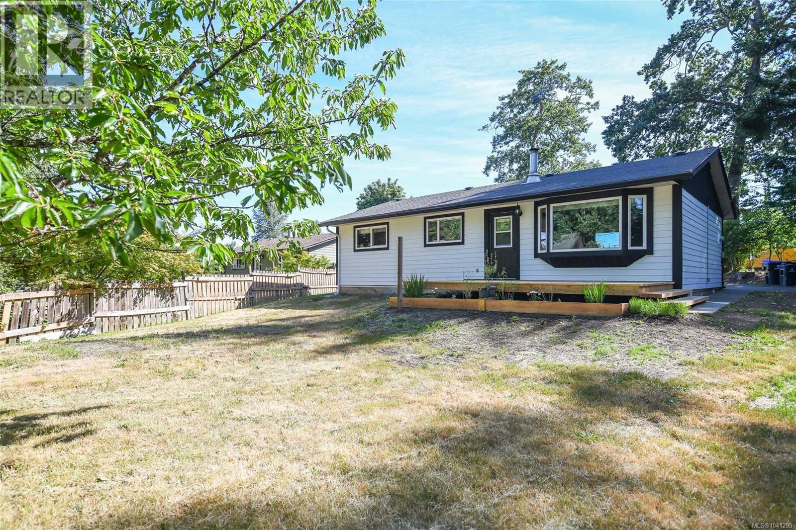 4857 Dundas Rd - 8