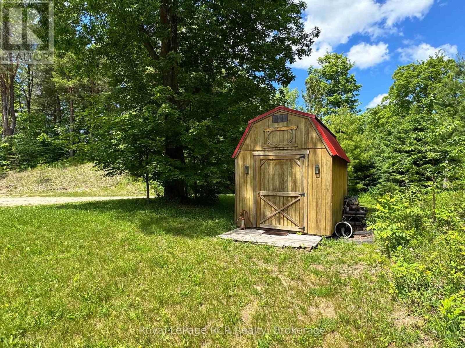 614406 HAMILTON LANE - 36