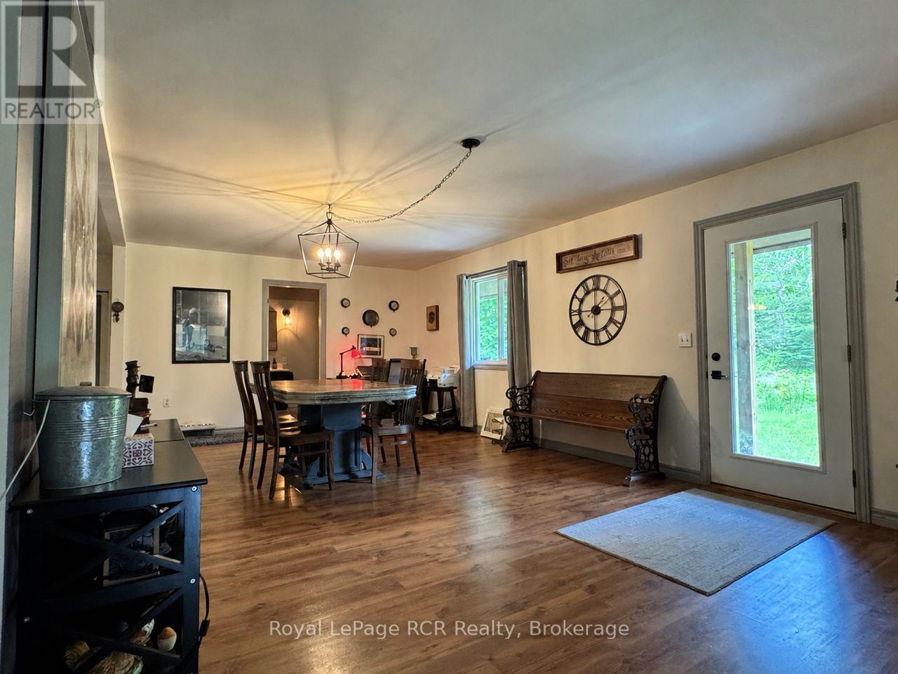 614406 HAMILTON LANE - 4