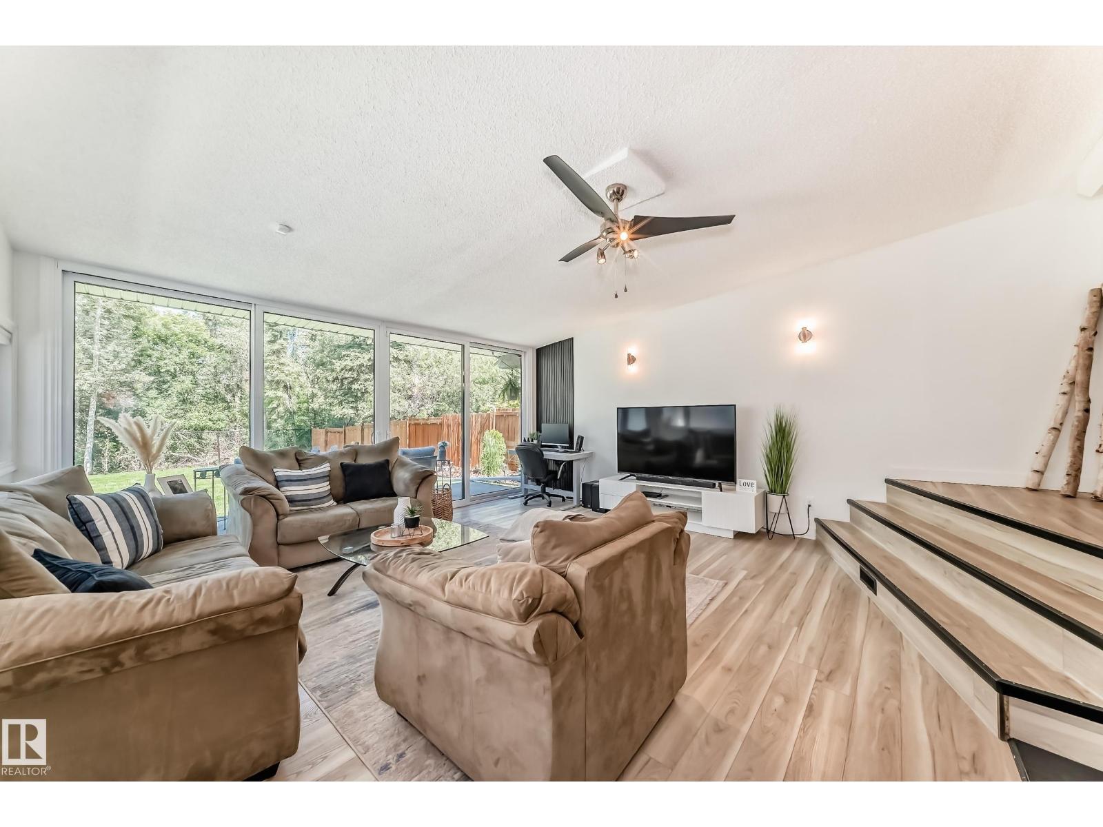 15226 81 AV NW - 19