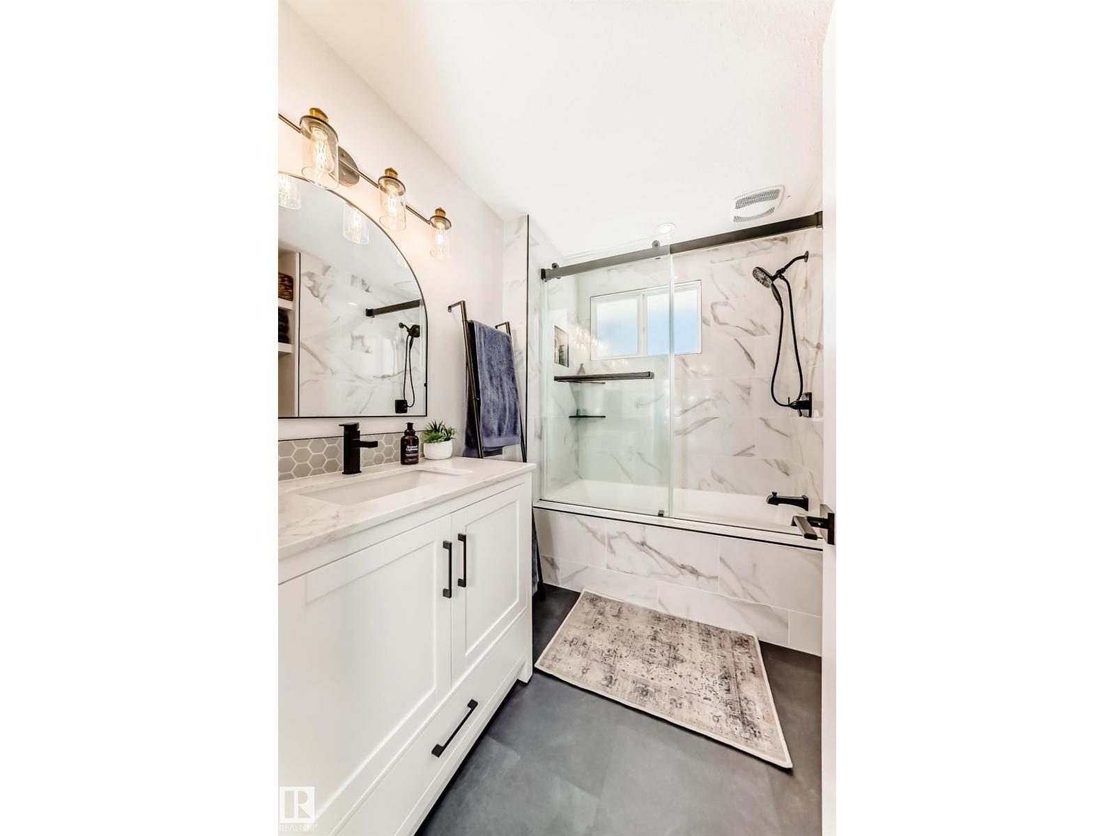 15226 81 AV NW - 31