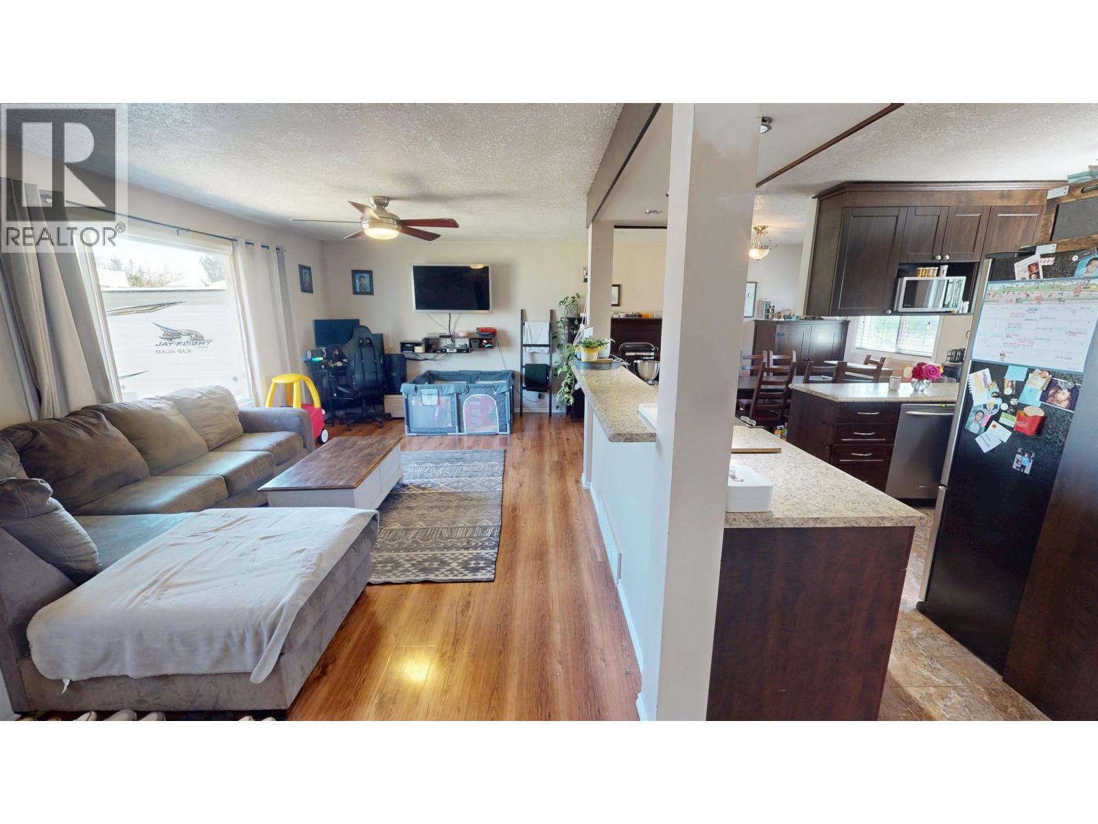1320 PICARD AVENUE - 11