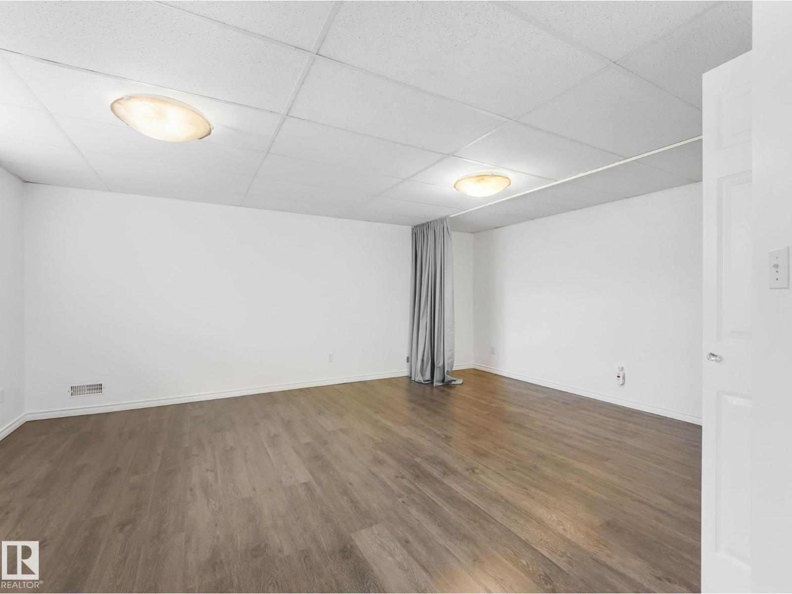 6828 159A AV NW - 41